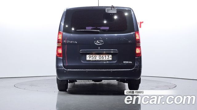 Hyundai Starex Van 5-Seater Smart — пробег 62 369 км — фото 4 из 5