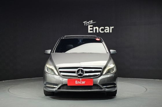 Mercedes-Benz B-Class B200 CDI Blue efficiency Sport pack — пробег 211 632 км — фото 3 из 5