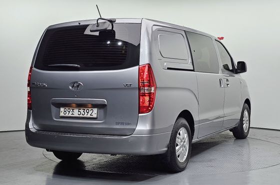 Hyundai Starex Van 5-Seater Smart — пробег 39 409 км — фото 2 из 5