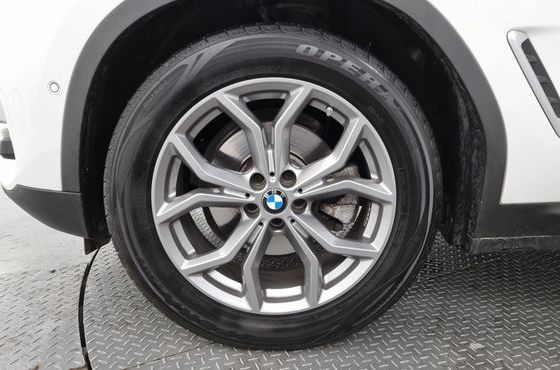 BMW X3 xDrive 20d — пробег 171 337 км — фото 5 из 5