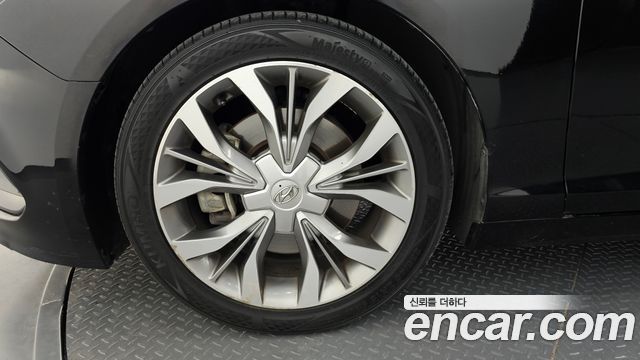 Hyundai Sonata 1.7 Diesel Smart Special — пробег 108 042 км — фото 5 из 5