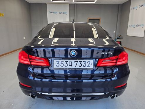 BMW 5-Series 530i Luxury Plus — пробег 57 896 км — фото 4 из 5