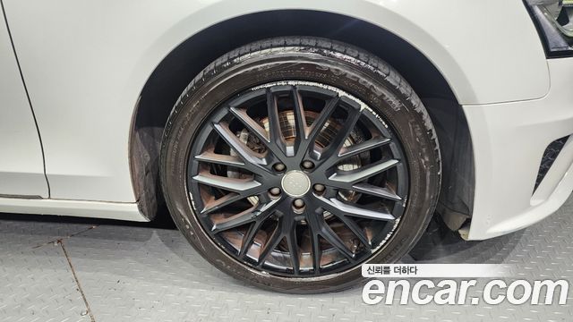 Audi A4 из Кореи Encar