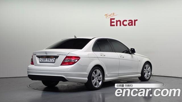 Mercedes-Benz C-Class из Кореи Encar