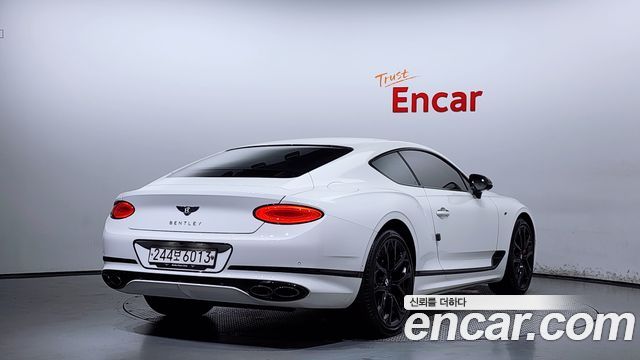 Bentley Continental 4.0 GTS — пробег 13 166 км — фото 2 из 5