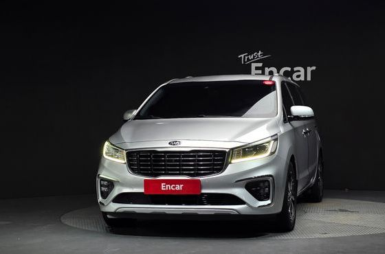 Kia Carnival 9-Seater Noblesse — пробег 106 359 км — фото 3 из 5