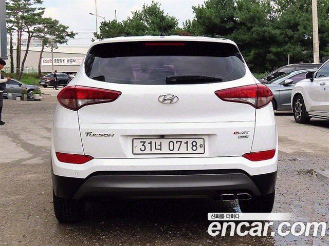 Hyundai Tucson Diesel 2.0 4WD Style — пробег 64 668 км — фото 4 из 5