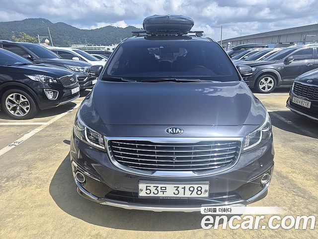 Kia Carnival 9-seater Noblesse — пробег 190 895 км — фото 3 из 5