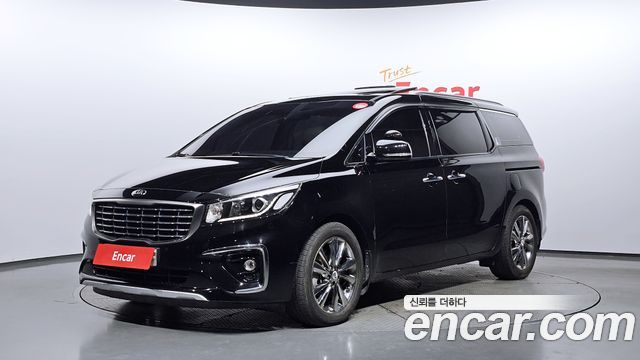 Kia Carnival 9-Seater Prstige — пробег 141 501 км — фото 1 из 5