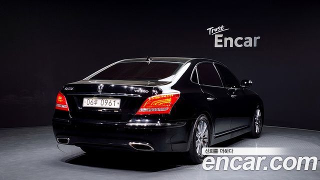 Hyundai Equus из Кореи Encar