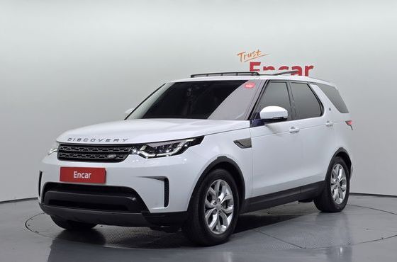 Land Rover Discovery 3.0 SD6 SE — пробег 65 173 км — фото 1 из 5
