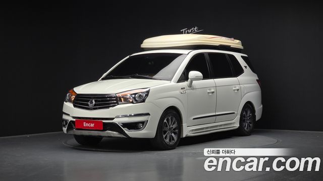 Ssangyong KORANDO 4WD RX 11-seater — пробег 121 034 км — фото 1 из 5