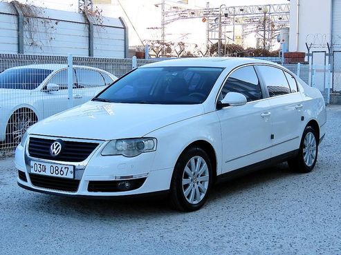 Volkswagen Passat 2.0 TDI Premium B6 — пробег 281 623 км — фото 2 из 5