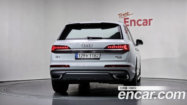 Audi Q7 из Кореи Encar