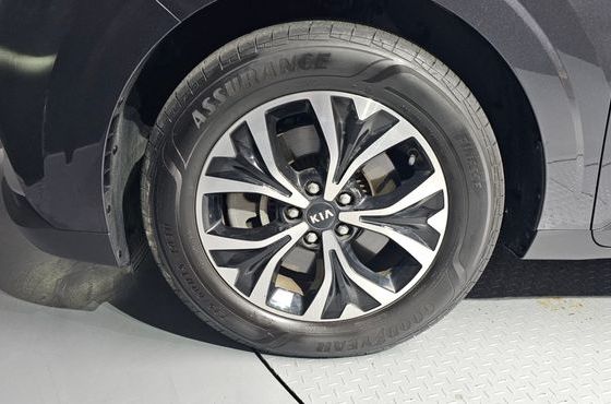 Kia Carnival 9-Seater Prestige — пробег 98 789 км — фото 5 из 5