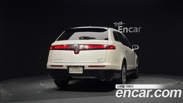 Lincoln MKT 3.5 — пробег 99 962 км — фото 4 из 5