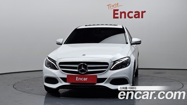 Mercedes-Benz C-Class из Кореи Encar