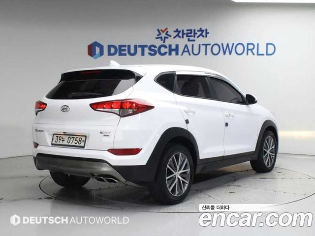 Hyundai Tucson Diesel 2.0 4WD Style Special — пробег 80 914 км — фото 2 из 5