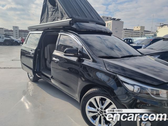 Kia Carnival 9-seater Prestige — пробег 166 900 км — фото 1 из 5