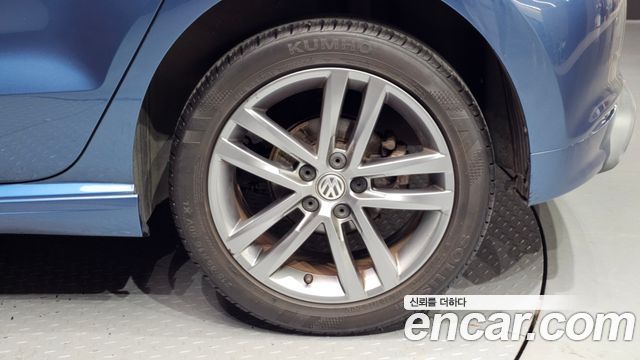Volkswagen Polo из Кореи Encar