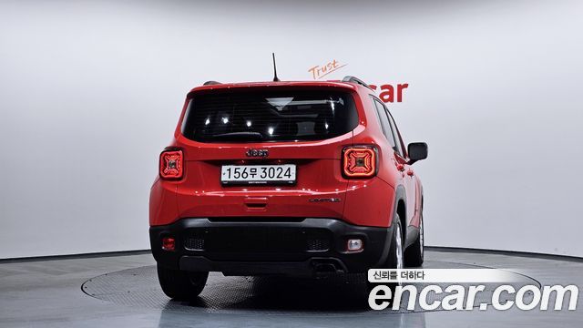 Jeep Renegade 2.4 Limited — пробег 69 788 км — фото 4 из 5