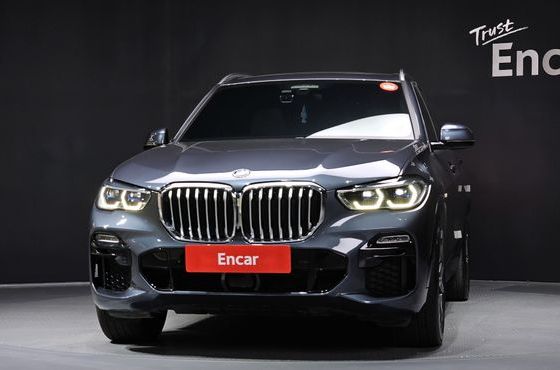 BMW X5 xDrive 40i M Sport — пробег 56 408 км — фото 3 из 5