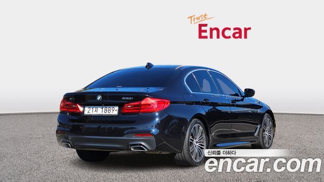 BMW 5-Series 530i xDrive M Sport Package Plus — пробег 137 279 км — фото 2 из 5