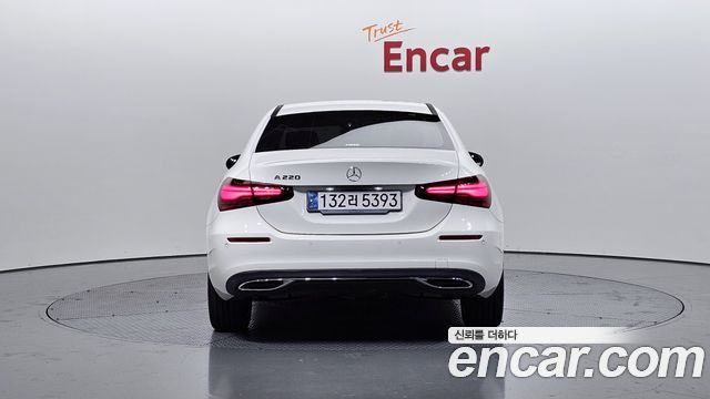Mercedes-Benz A-Class из Кореи Encar