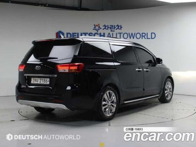Kia Carnival из Кореи Encar