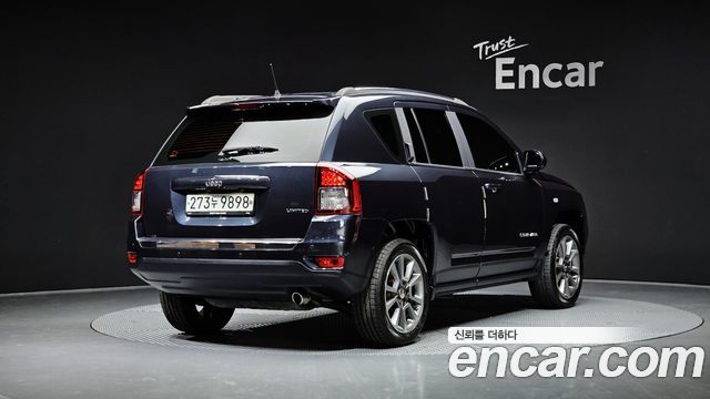 Jeep Compass 2.4 Limited 1st — пробег 94 684 км — фото 2 из 5