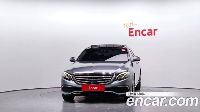 Mercedes-Benz E-Class из Кореи Encar