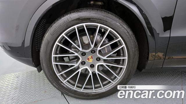 Porsche Cayenne 3.0 — пробег 52 632 км — фото 5 из 5