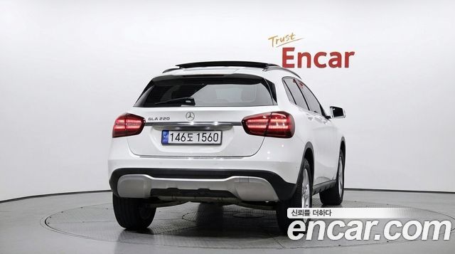 Mercedes-Benz GLA-Class из Кореи Encar