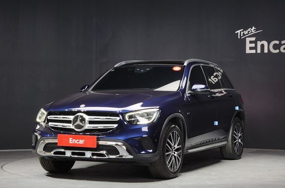 Mercedes-Benz GLC-Class GLC300e 4MATIC — пробег 52 282 км — фото 1 из 5