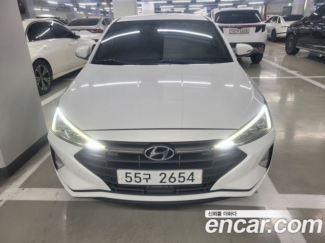 Hyundai AVANTE 1.6 Smart — пробег 205 400 км — фото 3 из 5