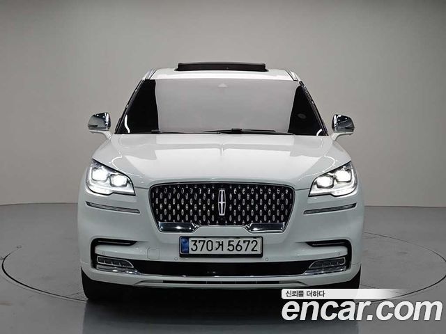 Lincoln Aviator 3.0 Black Label AWD — пробег 125 596 км — фото 4 из 5