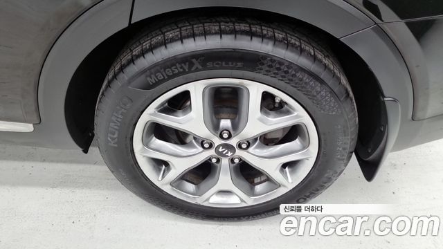 Kia Sorento Diesel 2.0 2WD Prestige — пробег 215 000 км — фото 5 из 5