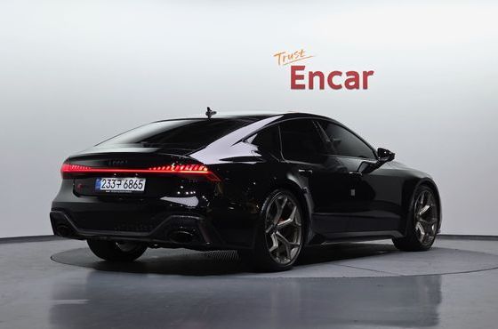 Audi RS7 4.0 TFSI Quattro Performance — пробег 9 798 км — фото 2 из 5