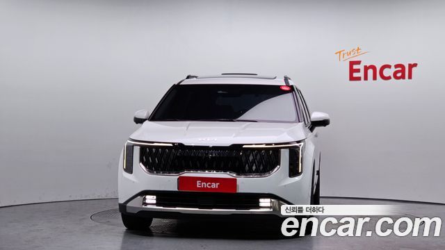 Kia Carnival 9-Seater Signature — пробег 27 891 км — фото 3 из 5