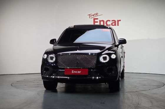 Bentley Bentayga 4.0 V8 — пробег 81 940 км — фото 3 из 5