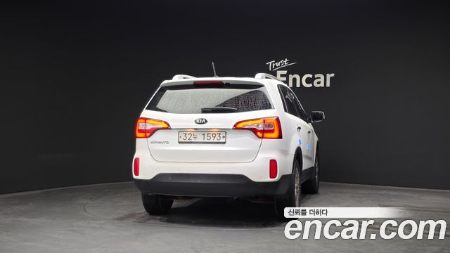 Kia Sorento Diesel 2.0 2WD Prestige — пробег 121 138 км — фото 4 из 5