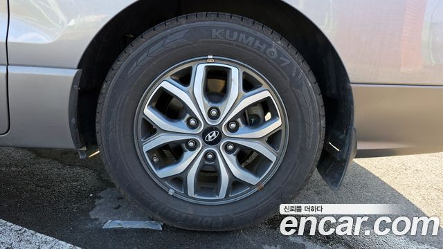 Hyundai Starex из Кореи Encar