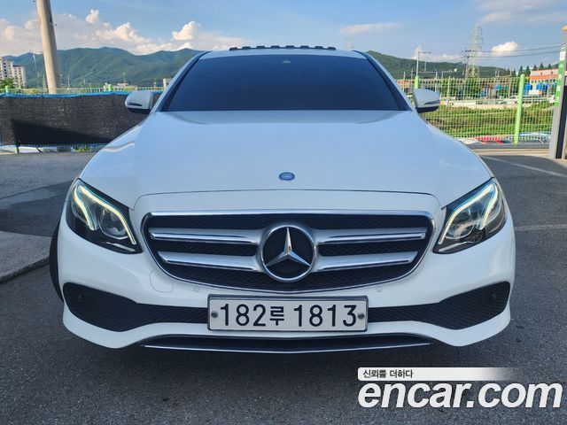 Mercedes-Benz E-Class из Кореи Encar
