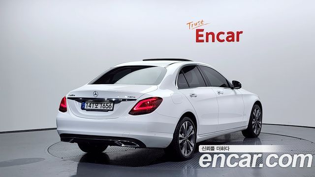 Mercedes-Benz C-Class из Кореи Encar
