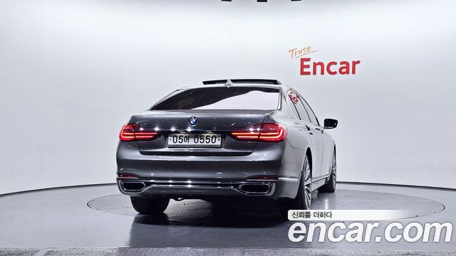 BMW 7-Series 750Li xDrive — пробег 90 329 км — фото 4 из 5