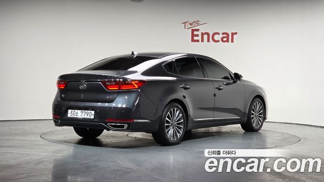 Kia K7 из Кореи Encar