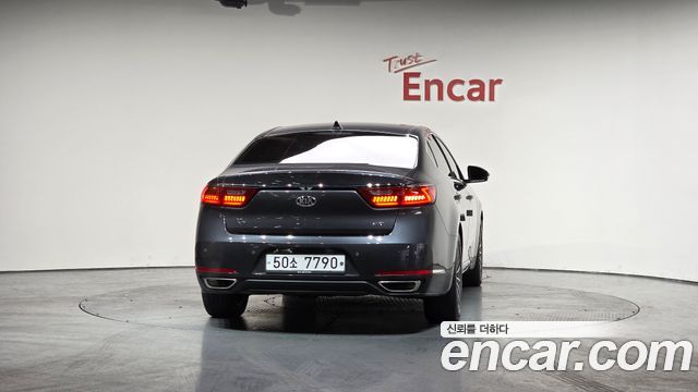 Kia K7 из Кореи Encar