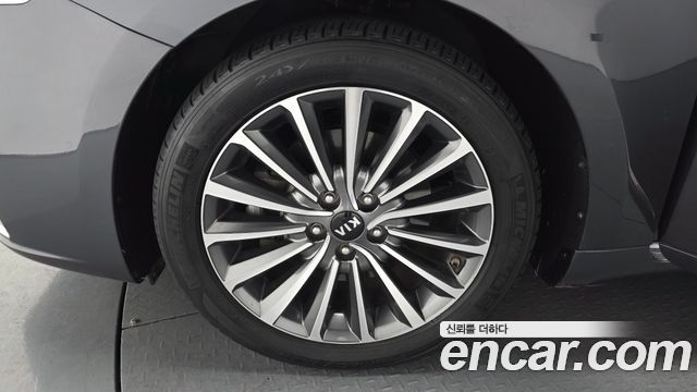 Kia K7 из Кореи Encar