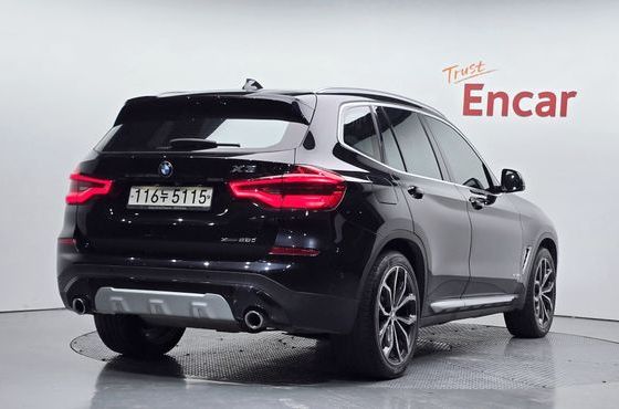 BMW X3 xDrive 30d — пробег 121 649 км — фото 2 из 5