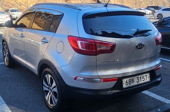 Kia Sportage Diesel 2WD TLX High-Deluxe — пробег 173 974 км — фото 4 из 5